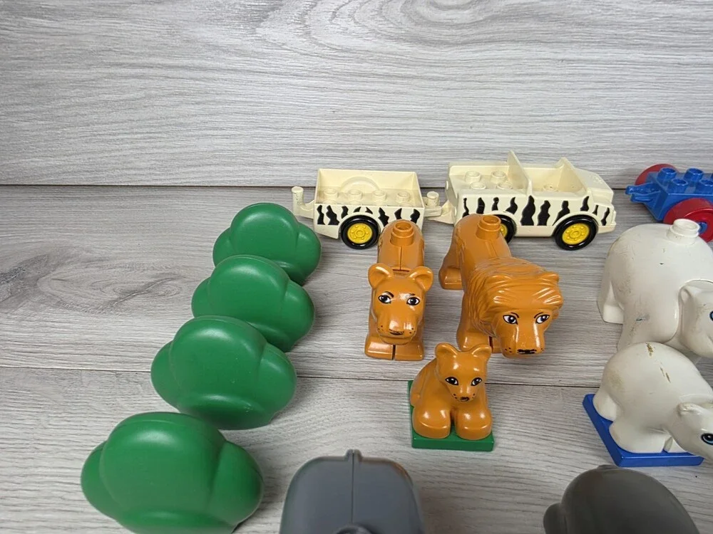 Vtg Lego Duplo Lot Of Animal Zoo Farm Replacement 45 Pcs People Lions Hippo SU6